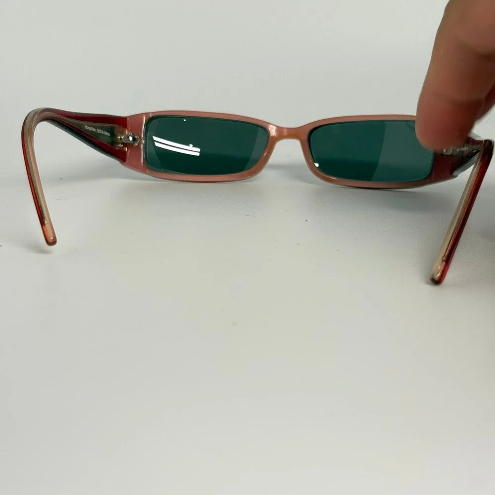 bebe Femme Fatale Sunglasses Honey Rose Rectangular Burgundy Pink 53-16-140